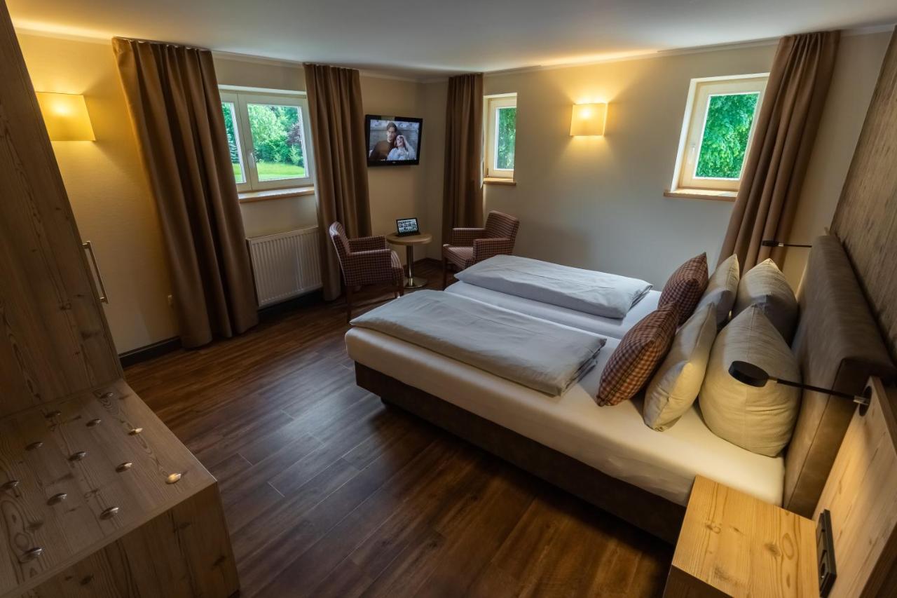 Dammschenke Gasthof & Hotel Курорт Йонсдорф Экстерьер фото